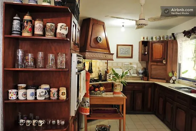 Bed & Breakfast La Casa Naranja Cancún 0*,